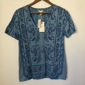 NWT Lucky Brand Blue Bandana Print V-Neck Tee XS
